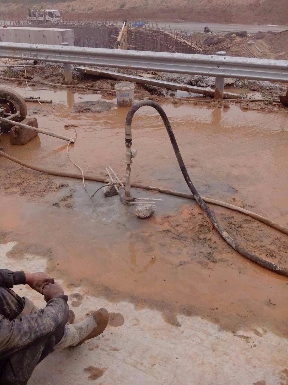 运粮湖管理区路基压密注浆