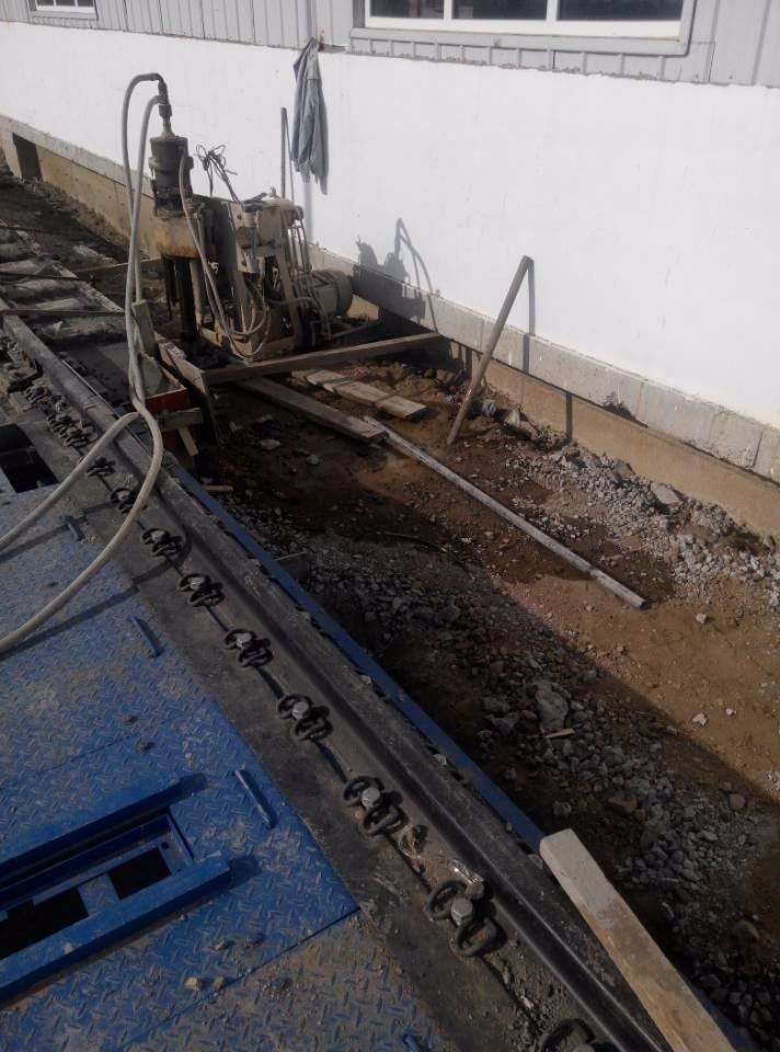 运粮湖管理区注浆治理铁路高路基沉陷病害